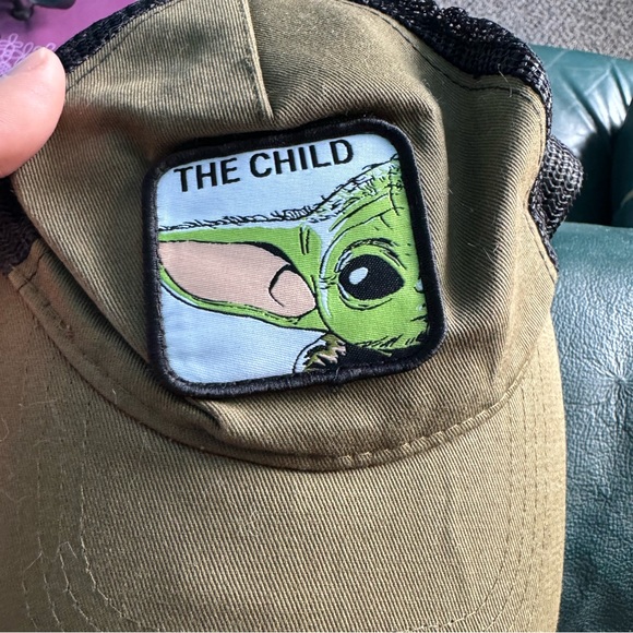 The Child Hat - Picture 1 of 5